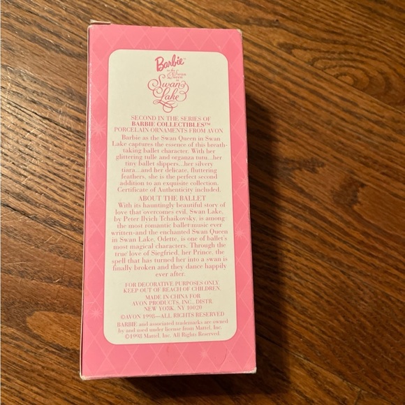 Vintage 1998 Avon Porcelain Barbie Ornament As The Swan Queen In Swan Lake w/COA - Picture 3 of 5